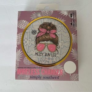 New Simply Southern Wireless Charger Iphone, samsung, sony in Messy bun print